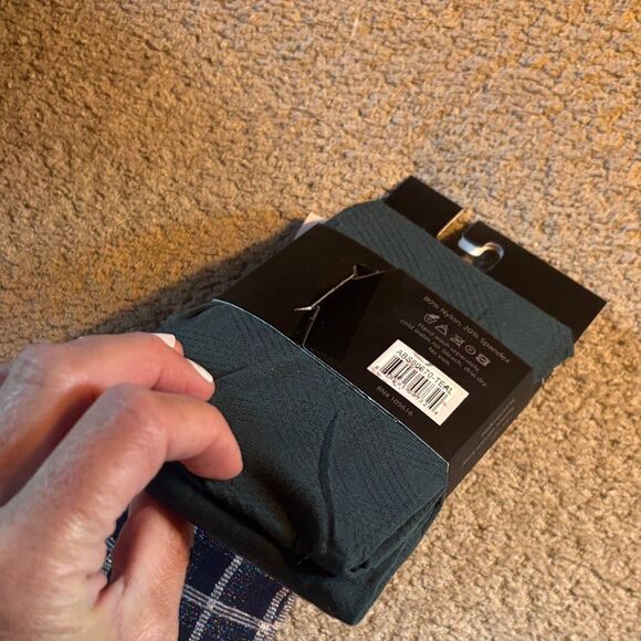 Loft and Forever 21 nylons and socks bundle - Picture 6 of 8